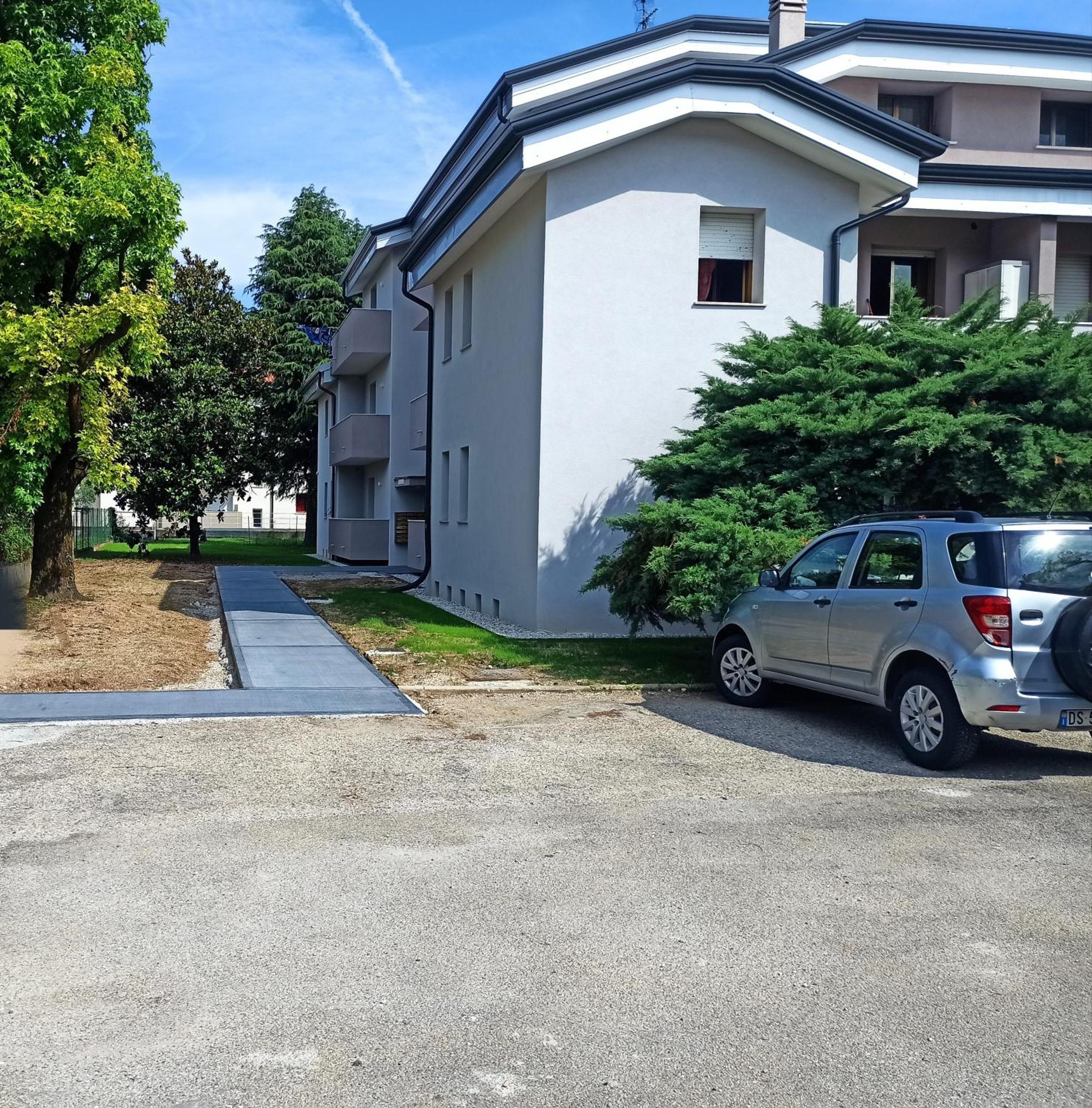Appartamento Aviano Exteriör bild